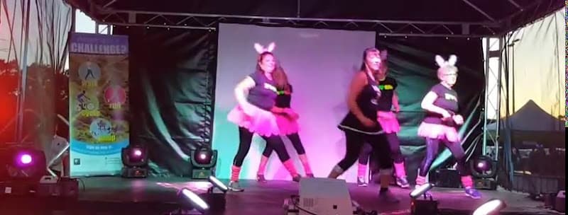 Just Jules Fitness Move 2 Lose