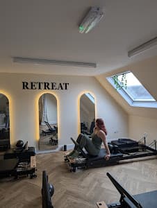 Retreat Yoga And Wellbeing