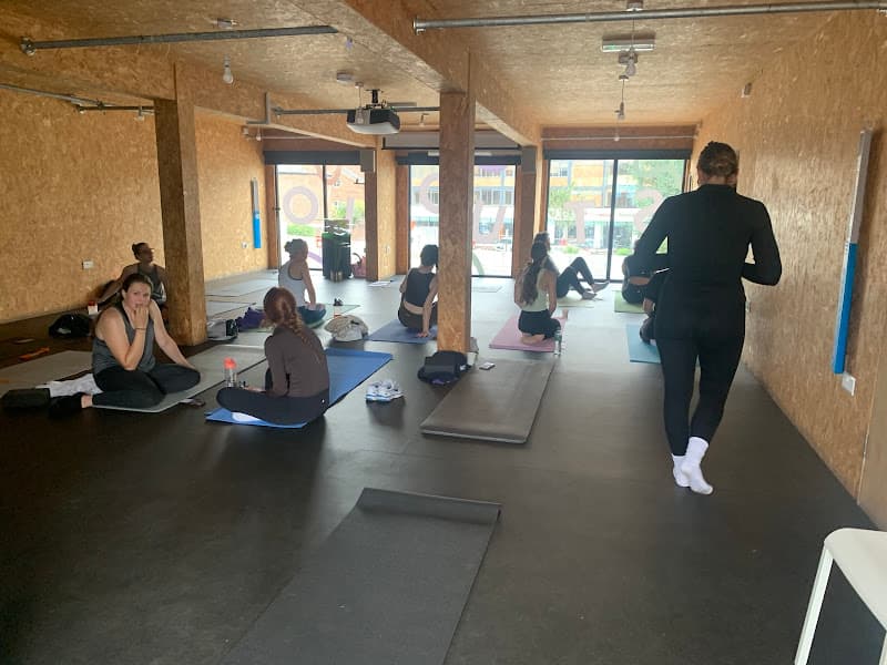 Pulse Studios - Pilates & Yoga