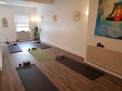Yoga, Pilates & Sound Bath At Younity (You Massage Southampton)