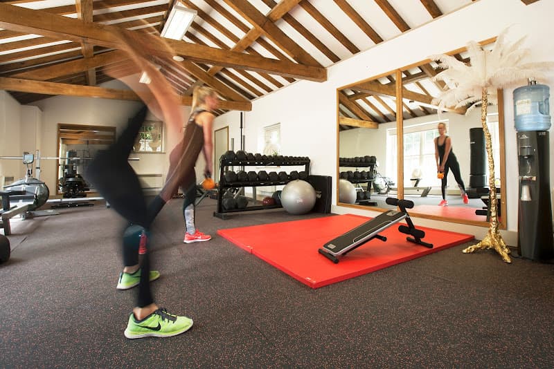 Body Sculpture Fitness & Training Studio