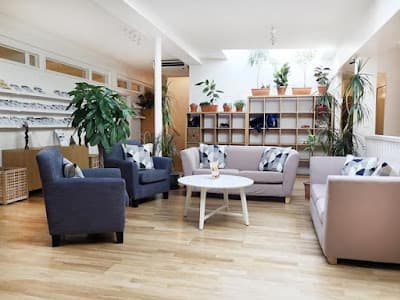 Maria Cooper-Gomes - Reiki Master - Access Bars® Facilitator